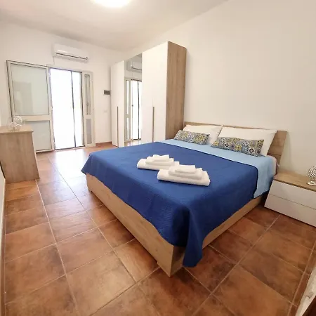 Βίλα Syraka Fontane Bianche